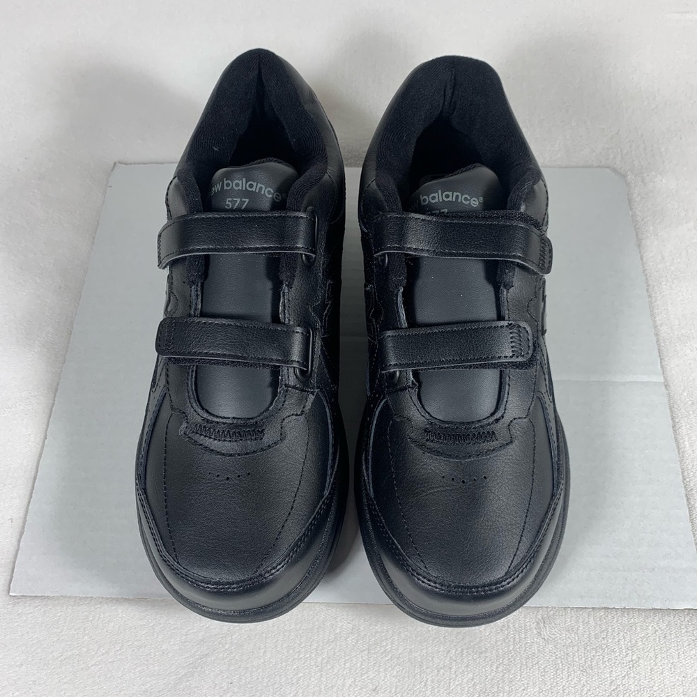 NEW New Balance Women's 577 V1 Hook and Loop Walking Shoe in Black Size 9.5M - Picture 2 of 9